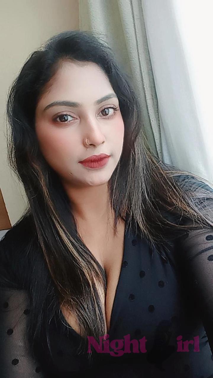 Alina Independent Escort in Zirakpur